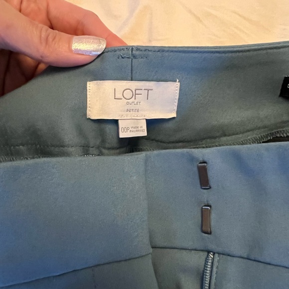 Blue/Gray Loft - Picture 2 of 3